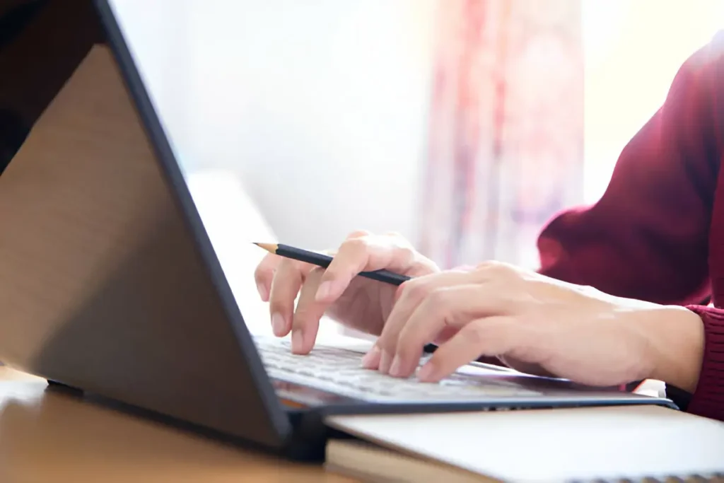 Jasa Penulis Artikel SEO di Solo